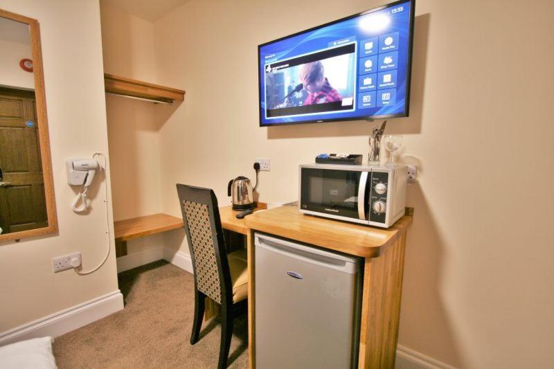 Central Studios Gloucester Place By Roomsbooked Cheltenham Zewnętrze zdjęcie