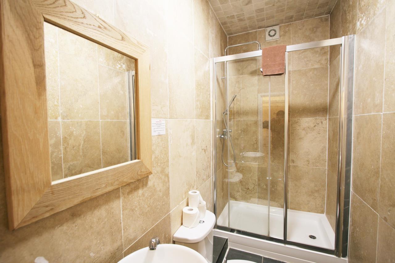 Central Studios Gloucester Place By Roomsbooked Cheltenham Zewnętrze zdjęcie