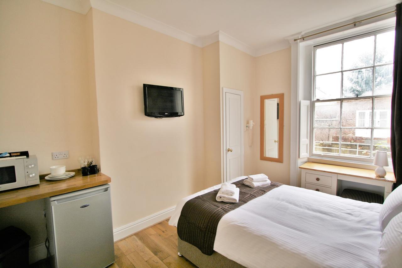 Central Studios Gloucester Place By Roomsbooked Cheltenham Zewnętrze zdjęcie